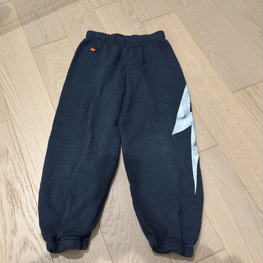 Aviator Nation SET lightning bolt size 6